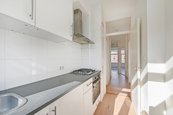 Medium property photo - Harderwijkstraat 181, 2573 ZE Den Haag